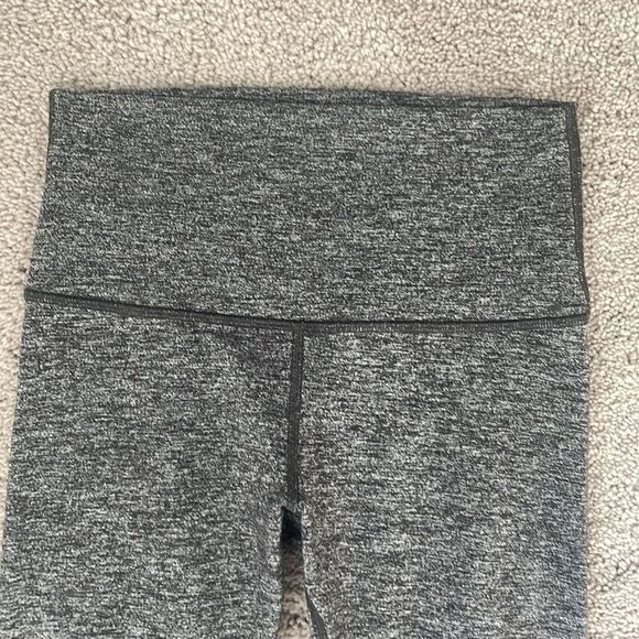 Lululemon Wunder Under Legging Size 4 - Picture 2 of 8